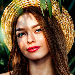 Meet your Posher, Ayoub